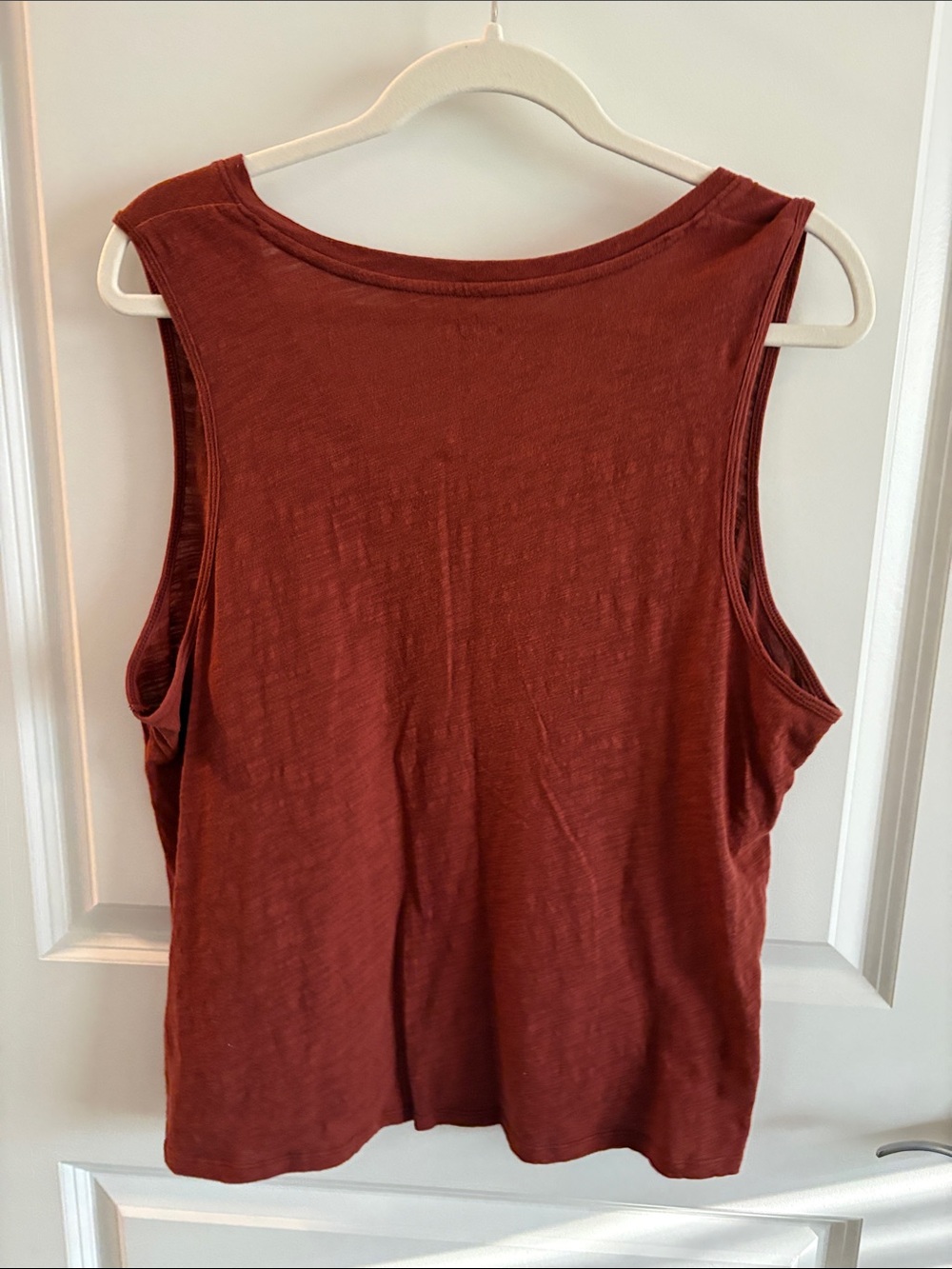 Old Navy V-Neck Sleeveless Tank Top - Rust - Picture 3 of 3